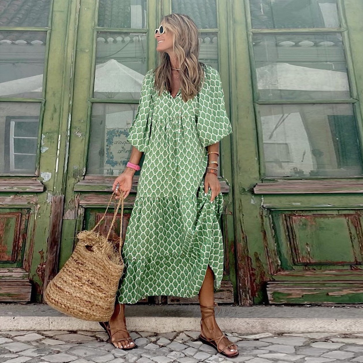 Cara – Ditsy Floral Puff Sleeve Boho Midi Dress