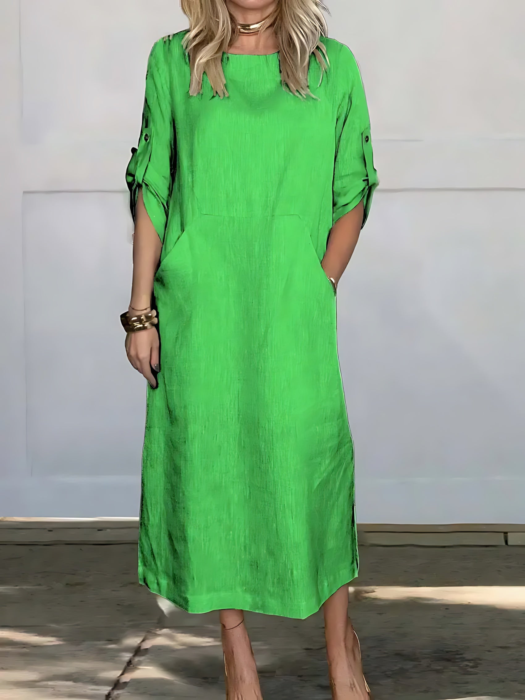 Violet – Crew Neck A Line Maxi Dress